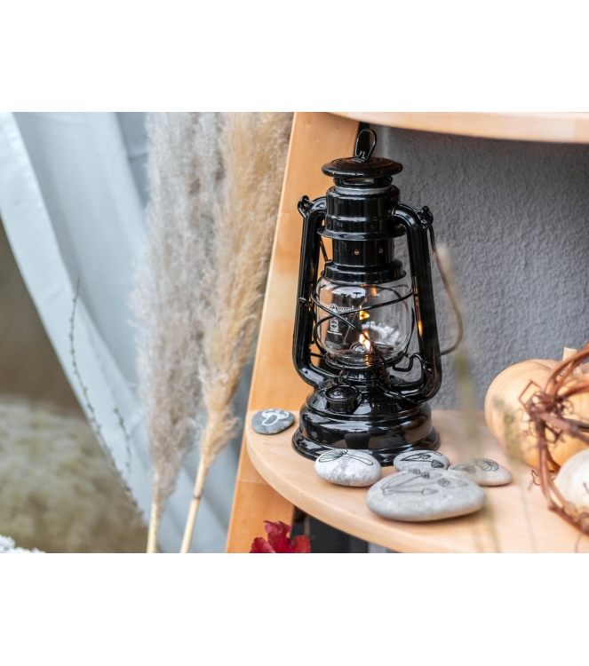 Feuerhand Feuerhand Stormlamp 276 olielamp zwart FH 276-ZW Zwart Feuerhand caravan FH 276-ZW licht grijs bij Leerentveldvrijetijd.nl