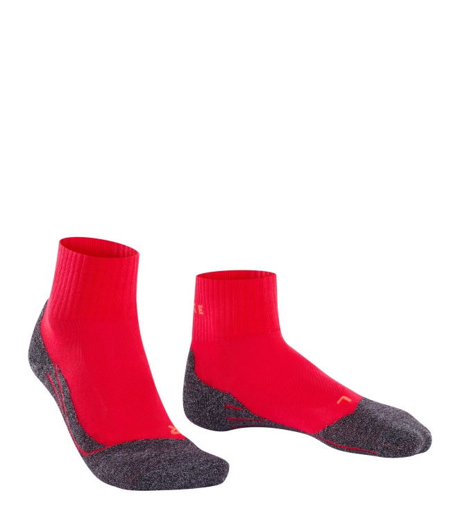 Falke Falke TK2 Explore Cool Short Women 8564_rose 16155 8564_rose Falke wandelsokken 16155 ivoor bij Leerentveldvrijetijd.nl