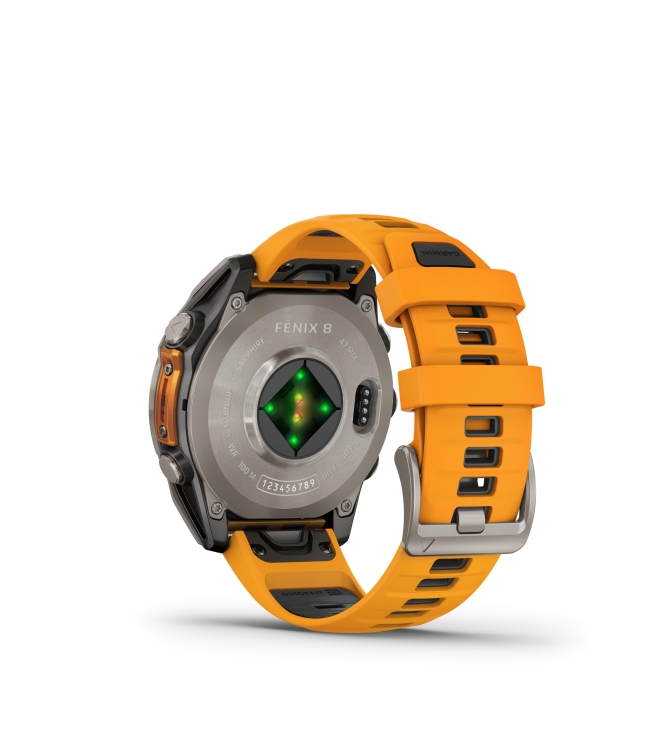 Garmin Garmin fenix 8 47 mm, AMOLED Sapphire titanium spark orange/graphite siliconen band 010-02904-11 Spark orange/graphite siliconen band Garmin orientatie 010-02904-11 beige bij Leerentveldvrijetijd.nl