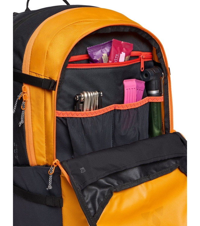 Vaude Vaude Bike Alpin 23+5 dagtour rugzak 554_kurkuma 47281 554_Kurkuma Vaude tassen 47281 groen bij Leerentveldvrijetijd.nl