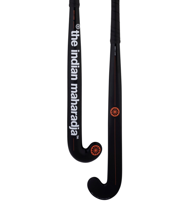 The Indian Maharadja The Indian Maharadja Gravity 10 zwart/oranje 10251002 zwart/oranje The Indian Maharadja hockeysticks 10251002 beige bij Leerentveldvrijetijd.nl