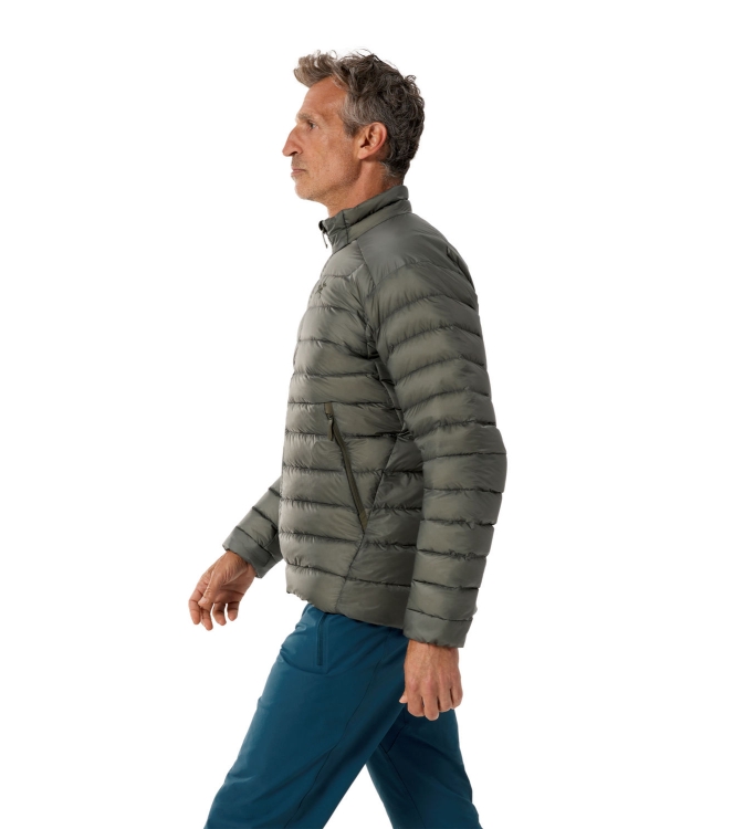 Arc'teryx Arc\'teryx Cerium Jacket M forage X000010579 Forage Arc'teryx jassen X000010579 blauw bij Leerentveldvrijetijd.nl