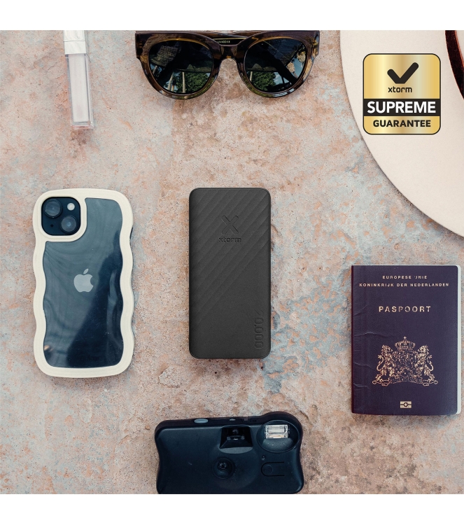 Xtorm Xtorm Xtorm 15W Go2 Powerbank 20.000 charcoal black XG2201 Charcoal Black Xtorm electra XG2201 licht grijs bij Leerentveldvrijetijd.nl