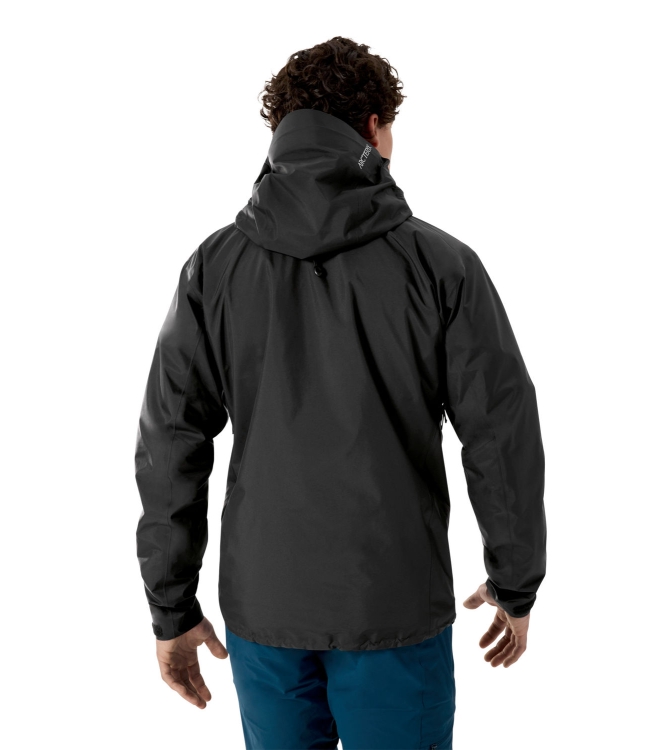 Arc'teryx Arc\'teryx Beta SL Jacket M black X000010552 Black Arc'teryx jassen X000010552 licht grijs bij Leerentveldvrijetijd.nl