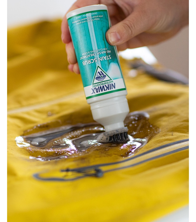 Nikwax Nikwax Stain scrub 125ml 761 Nikwax wasmiddel kleding 761 ecru bij Leerentveldvrijetijd.nl