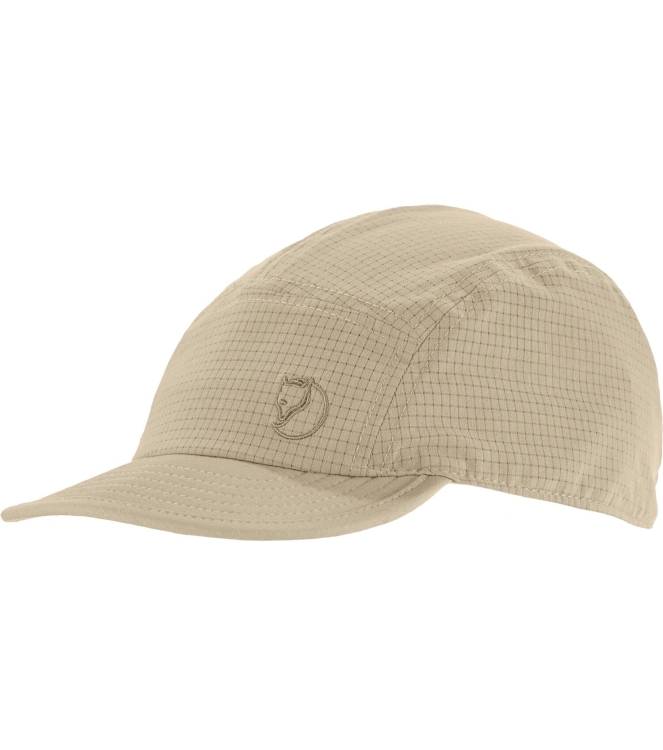 Fjällräven Fjällräven Abisko Trekking Cap 118_fossil F13100213 118_Fossil Fjällräven kleding accessoires F13100213 jeans bij Leerentveldvrijetijd.nl