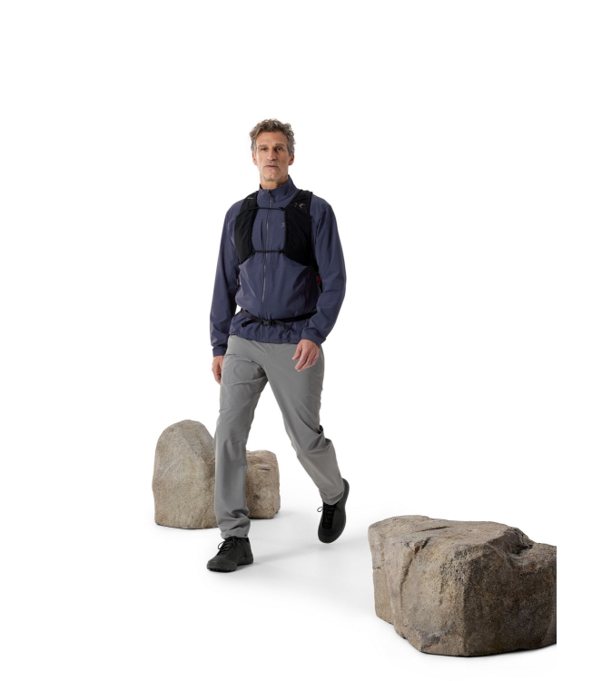 Arc'teryx Arc\'teryx Gamma Jacket M black sapphire X000009908 Black Sapphire Arc'teryx jassen X000009908 geen kleur bij Leerentveldvrijetijd.nl