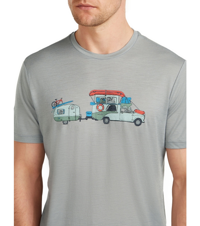 Icebreaker fleeces en truien IB0A57FL lichtblauw bij Leerentveldvrijetijd.nl