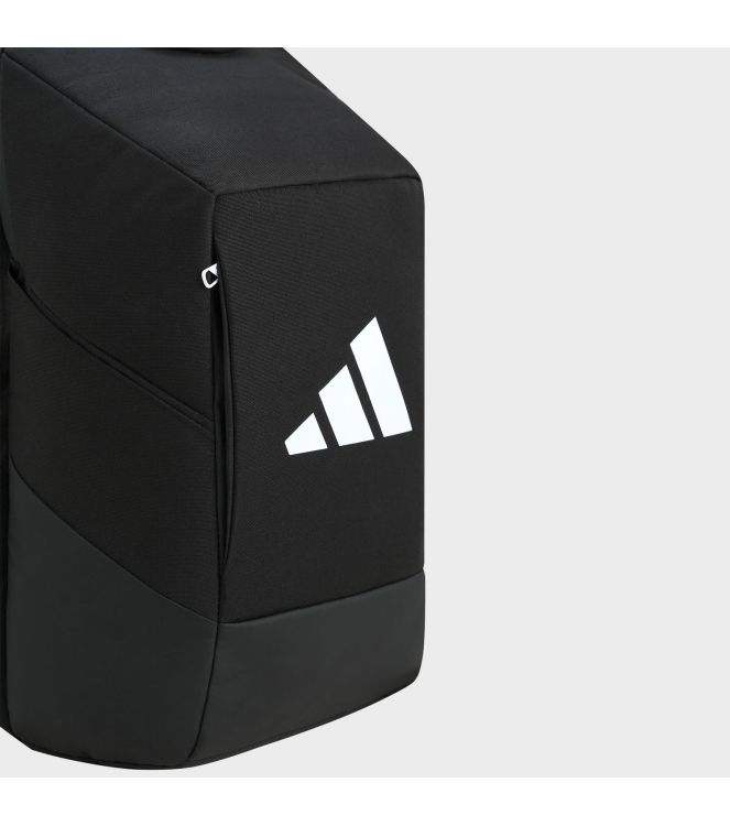 Adidas hockeytassen KM2660 licht grijs bij Leerentveldvrijetijd.nl