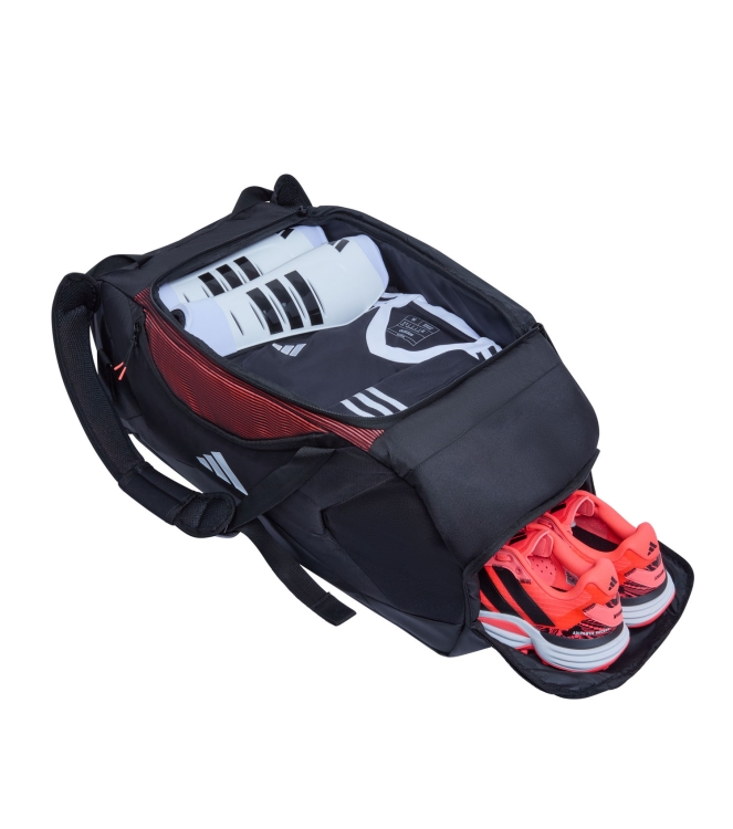 Adidas hockeytassen KM1422 licht grijs bij Leerentveldvrijetijd.nl