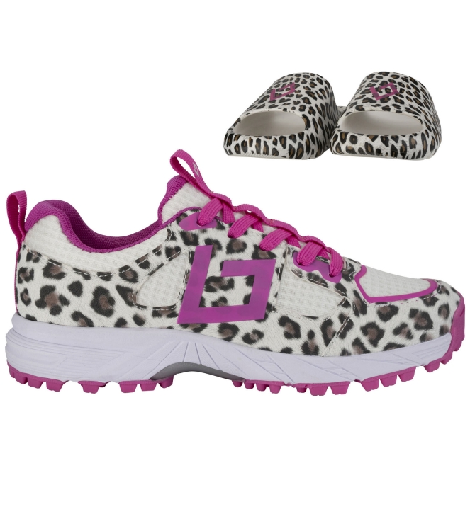 Brabo Brabo Shoe Tribute + Slides 040_leopard pink 316.62033 040_Leopard Pink Brabo hockeyschoenen 316.62033 donker groen bij Leerentveldvrijetijd.nl