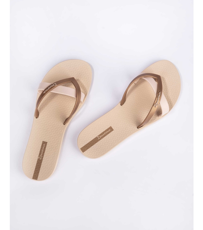 Ipanema Ipanema Kirei beige IP 81805 AG219 Beige Ipanema slippers IP 81805 AG219 jeans bij Leerentveldvrijetijd.nl