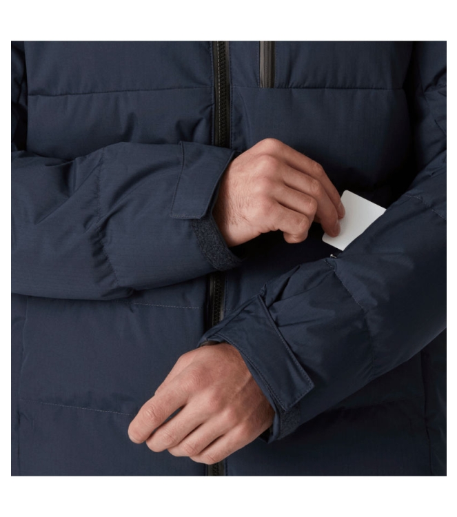 Helly Hansen jassen 66043_597 antraciet bij Leerentveldvrijetijd.nl